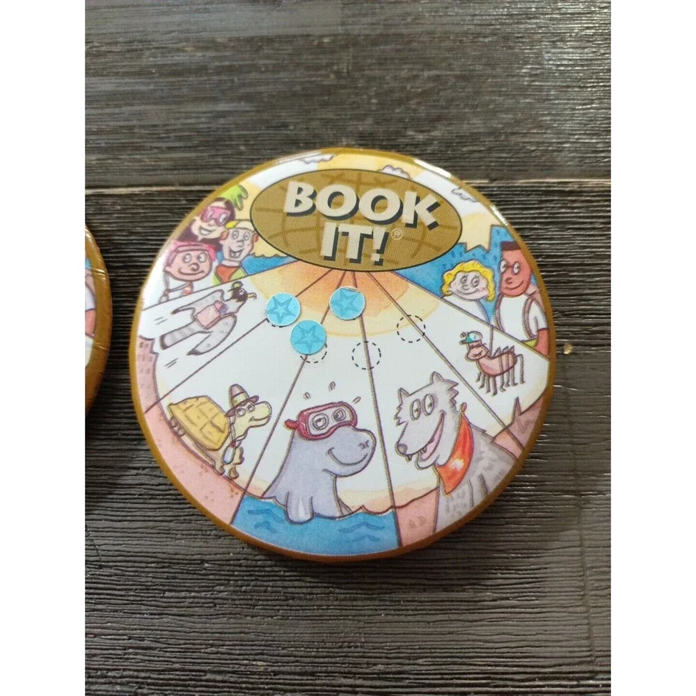 Book It! Pizza Hut 1995 Pinback Button Pin Books Reading Library Kids  Vtg